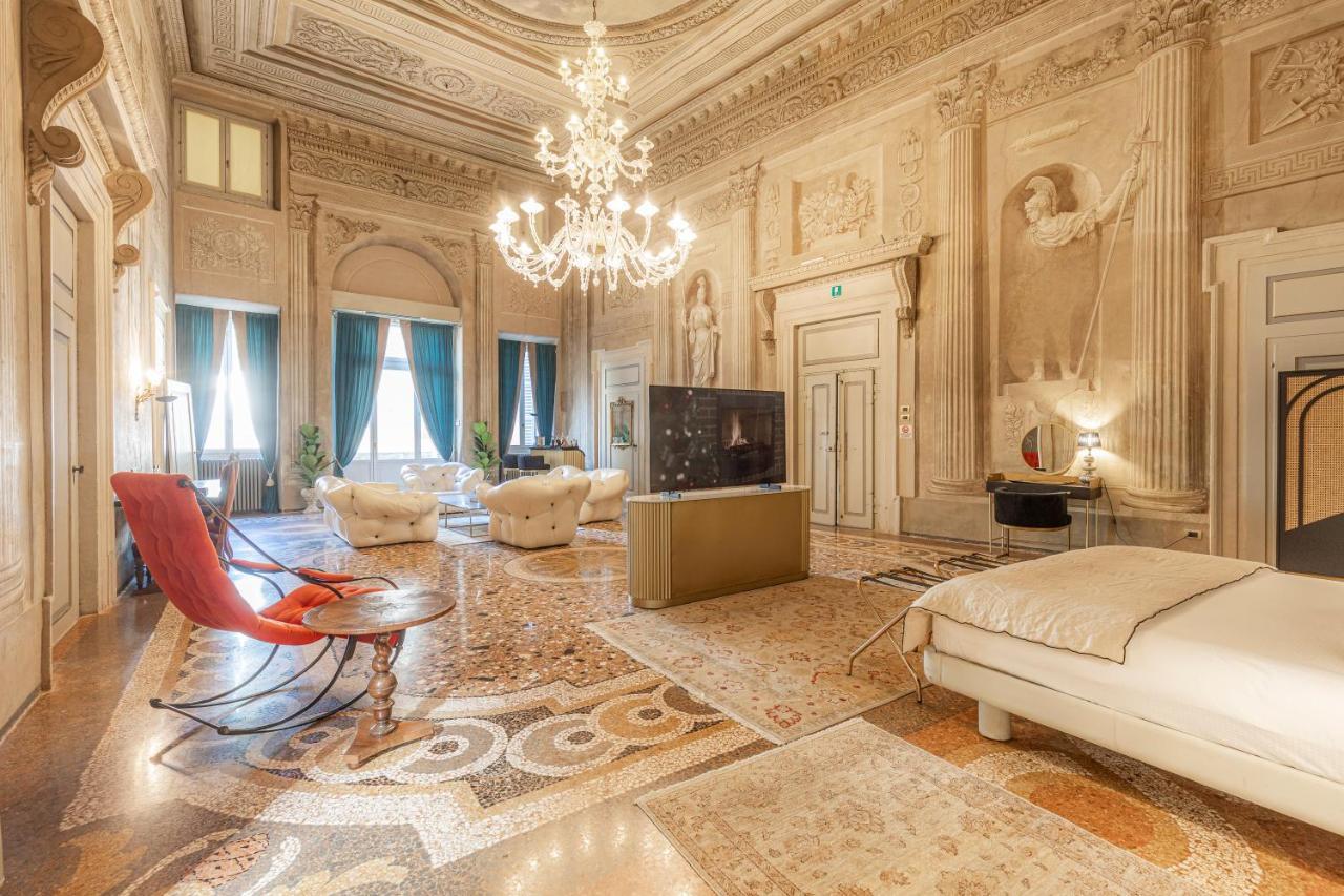 Corte Realdi - Palazzo Camozzini Верона Екстер'єр фото